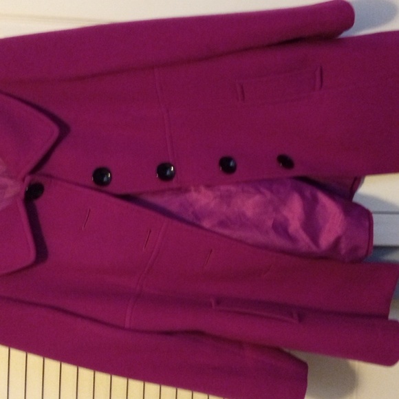 Neiman Marcus exclusive coat - Picture 4 of 4